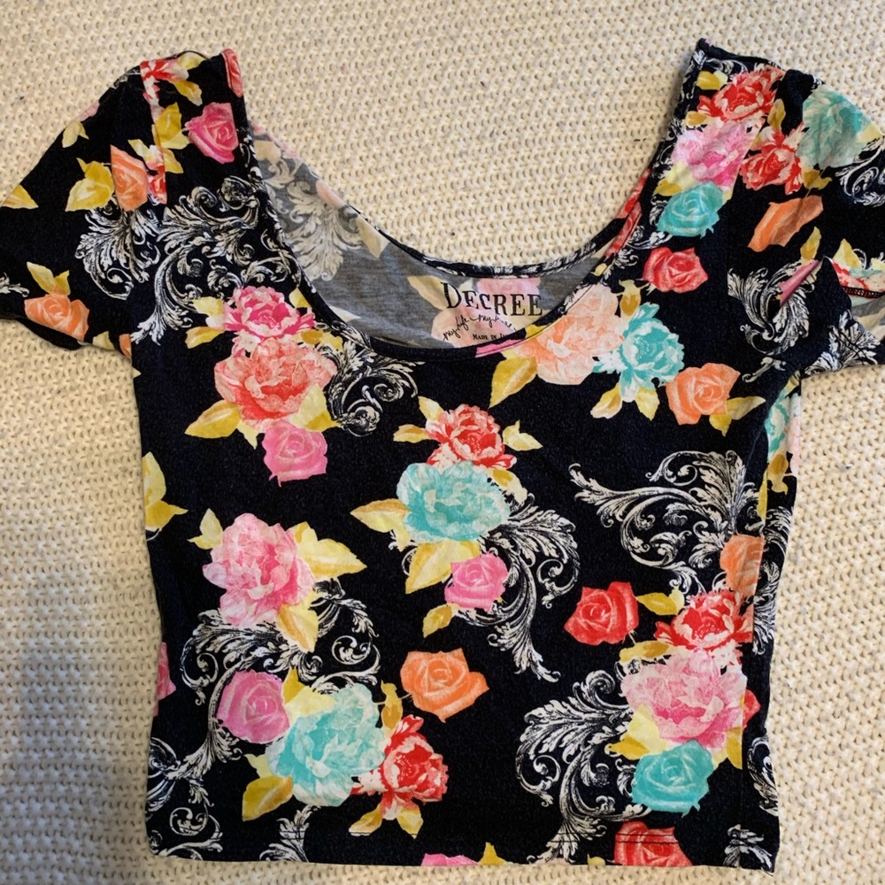 Crop top